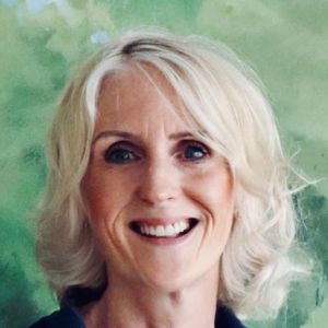 Headshot image of Michelle Bowen