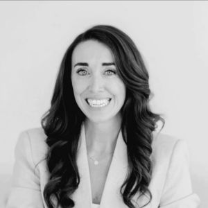 Headshot photo of Sarah Curran