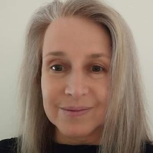 Wendy Phillips