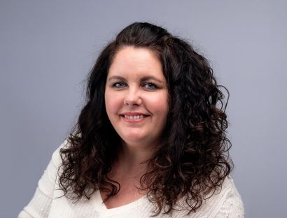 Headshot photo of Kelly Hannaghan