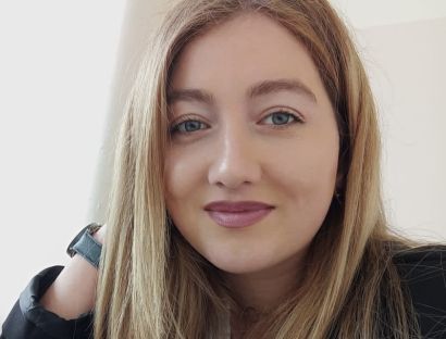 Hasmik Tshagharyan speaking for Optimus Education 