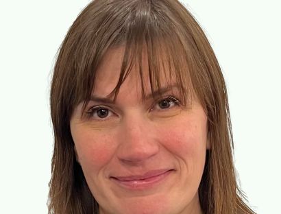 Headshot photo of Alice Hoyle