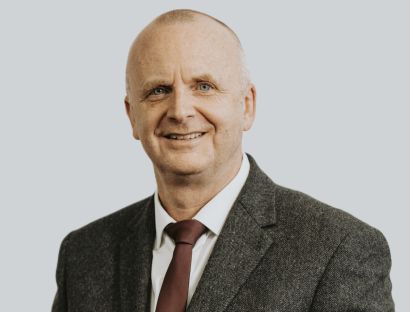 Simon Cowley is speaking for Optimus Education