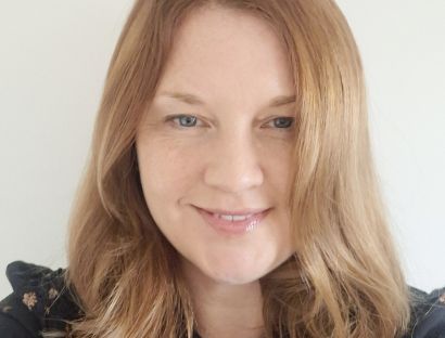 Headshot photo of Beth Tanton