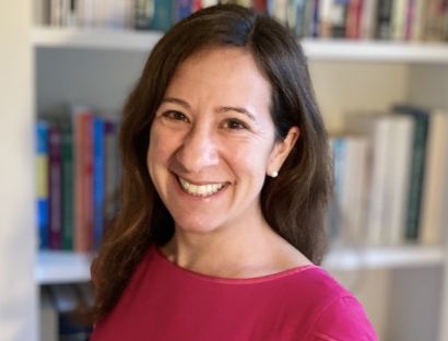 Headhshot photo of Fiona Aubrey-Smith