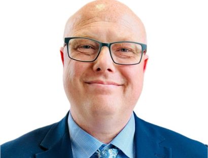 Headshot photo of Christian 